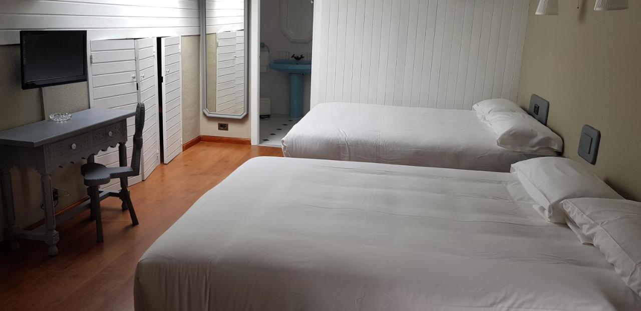 Hotel Marques De La Moral Naveces Ngoại thất bức ảnh