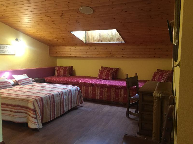 Hotel Marques De La Moral Naveces Ngoại thất bức ảnh